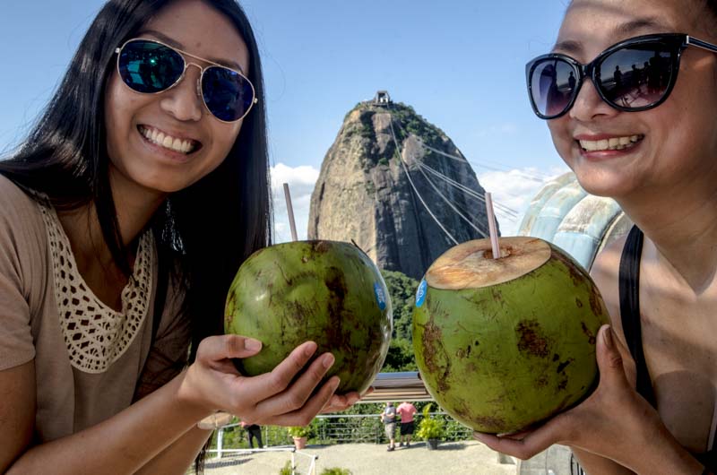 once, i saw two ladies with coconuts (ii)